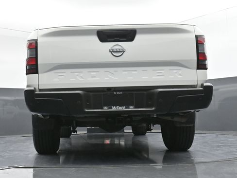 Used 2024 Nissan Frontier S w/ Technology Package image 31