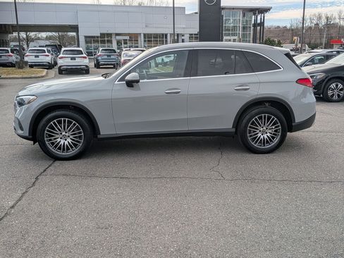 Certified 2025 Mercedes-Benz GLC 300 4MATIC image 6