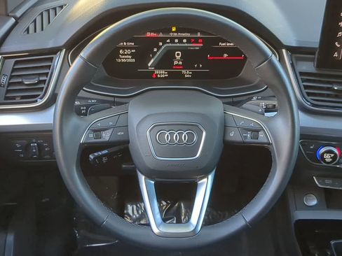 Used 2025 Audi Q5 2.0T Premium image 24