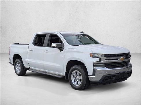 Used 2019 Chevrolet Silverado 1500 LT w/ Convenience Package image 3