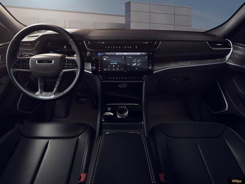 New 2026 Jeep Grand Cherokee Limited image 17