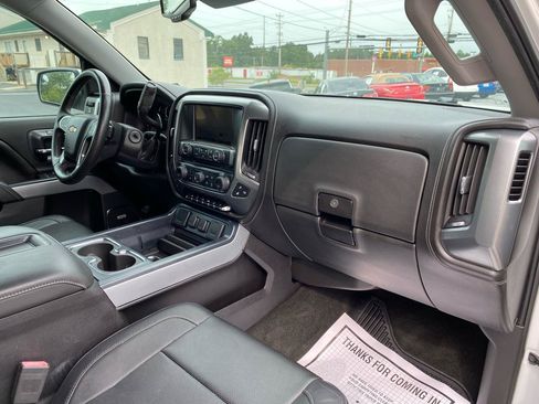 Used 2014 Chevrolet Silverado 1500 LTZ Z71 w/ LTZ Plus Package AWD/4WD image 10