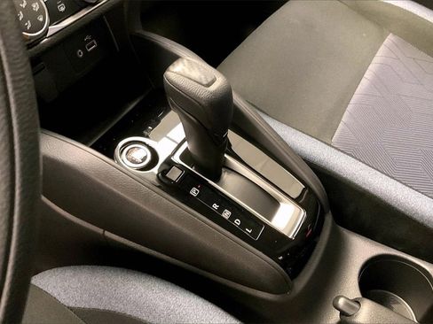 Certified 2025 Nissan Versa SV w/ Trunk Package image 16