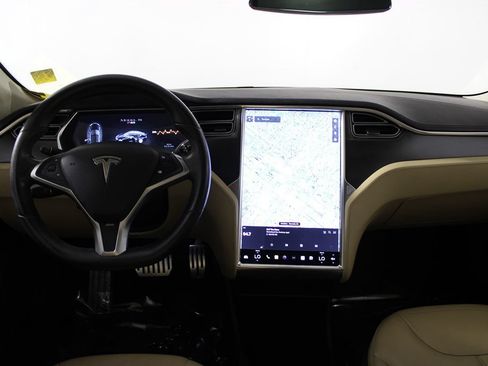 Used 2013 Tesla Model S Performance RWD image 55