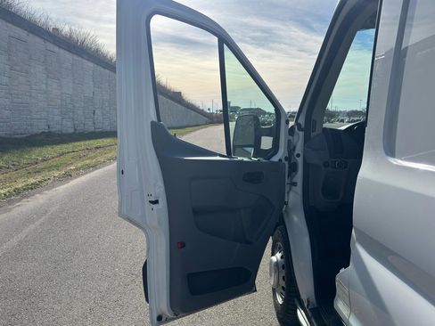 Used 2016 Ford Transit 350 148 High Roof Extended DRW RWD image 10