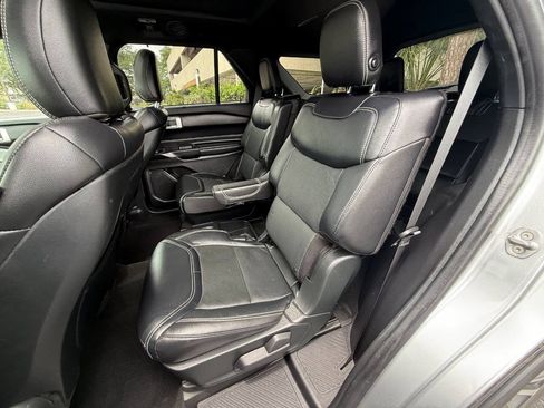 Used 2020 Ford Explorer ST w/ Premium Technology Package AWD/4WD image 35
