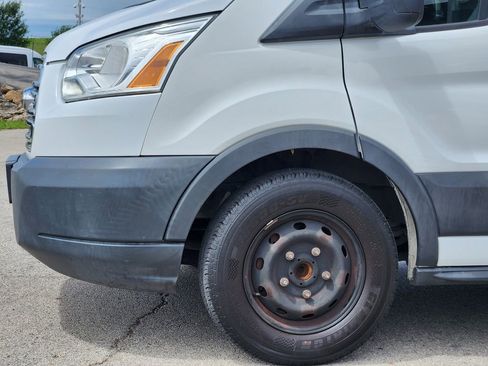 Used 2015 Ford Transit 350 XLT image 9