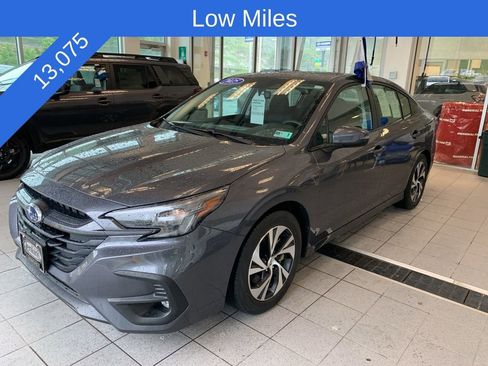 Certified 2025 Subaru Legacy Premium AWD/4WD image 2