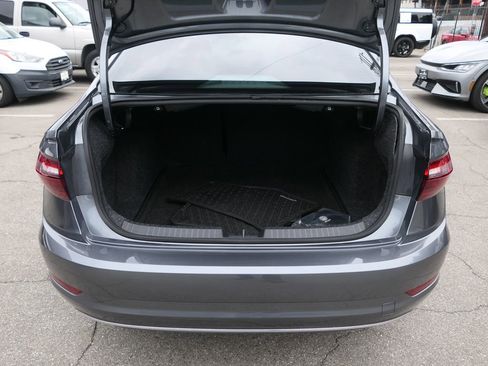 Used 2021 Volkswagen Jetta SEL FWD image 24