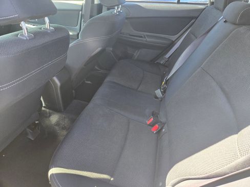 Used 2014 Subaru Crosstrek 2.0i Premium w/ Moonroof Package AWD/4WD image 16