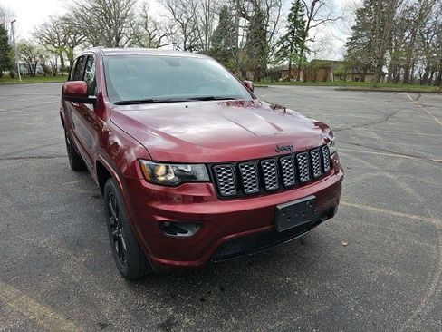 Used 2020 Jeep Grand Cherokee Altitude image 8
