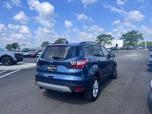 Used 2018 Ford Escape SEL FWD image 3
