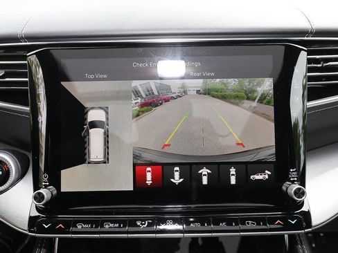 New 2026 Jeep Grand Wagoneer Limited AWD/4WD image 16