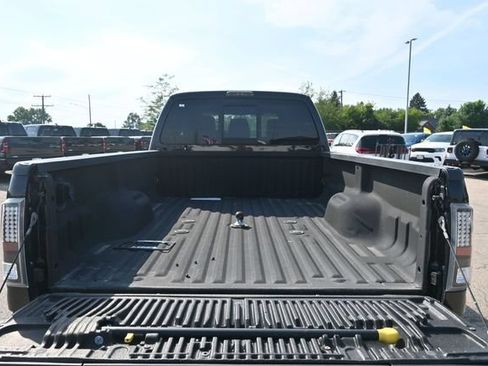 Used 2015 Ford F450 Platinum w/ FX4 Off Road Package AWD/4WD image 5