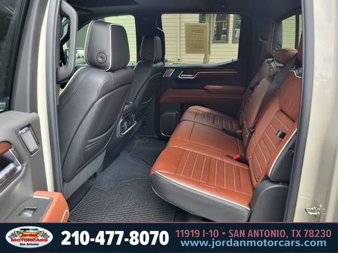 Used 2026 GMC Sierra 1500 Denali Ultimate AWD/4WD image 17