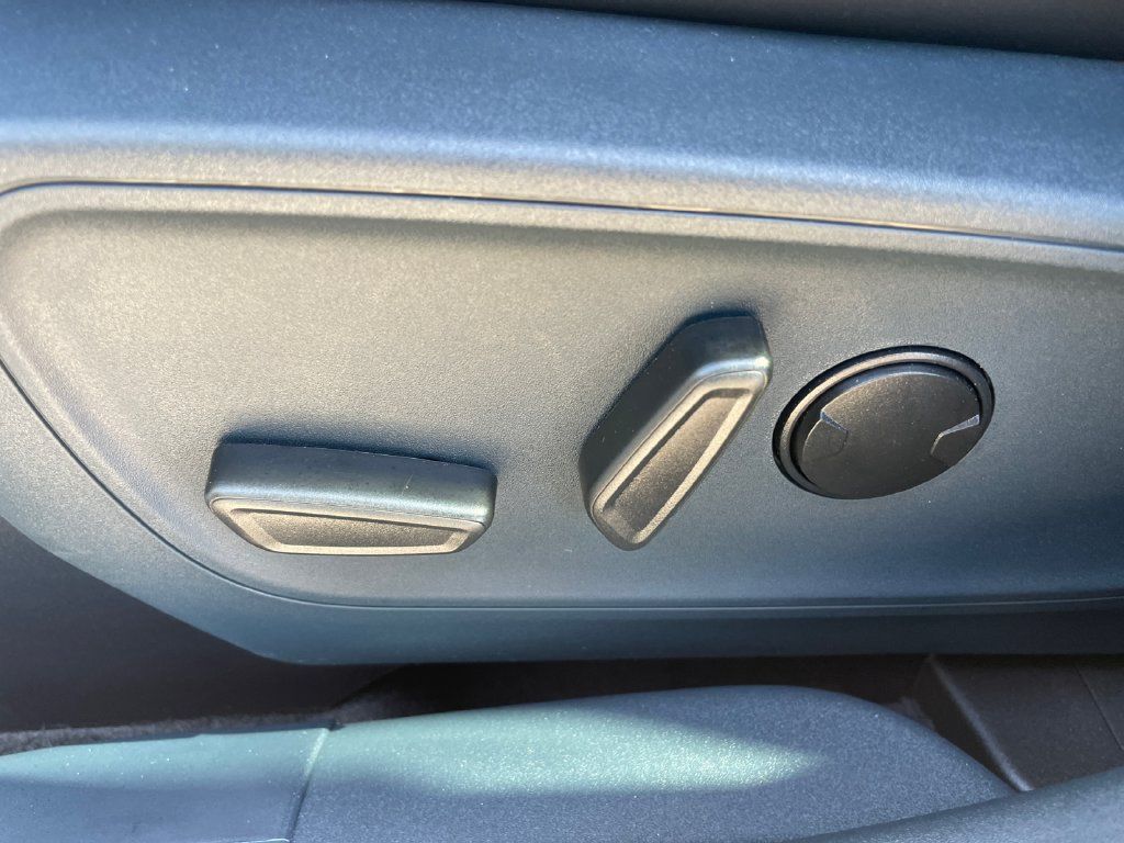 Used 2026 Ford Maverick Tremor AWD/4WD image 22