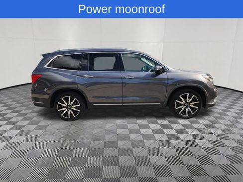 Used 2019 Honda Pilot Elite image 4