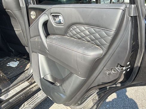 Used 2024 INFINITI QX80 Sensory AWD/4WD image 21