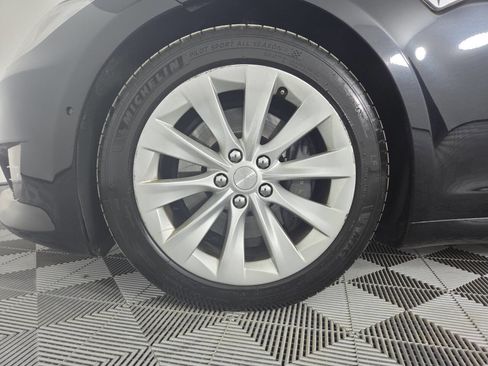 Used 2016 Tesla Model S 70D AWD/4WD image 12