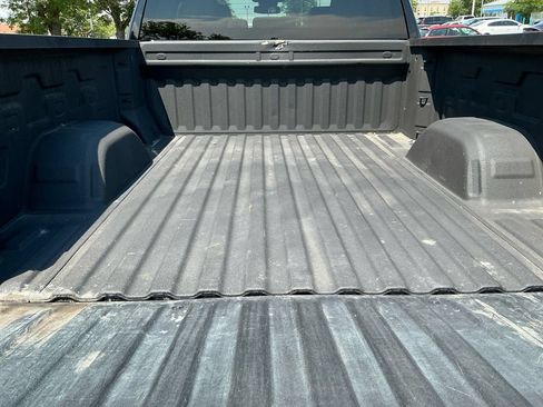 Used 2024 GMC Sierra 1500 Pro w/ Graphite Edition AWD/4WD image 17