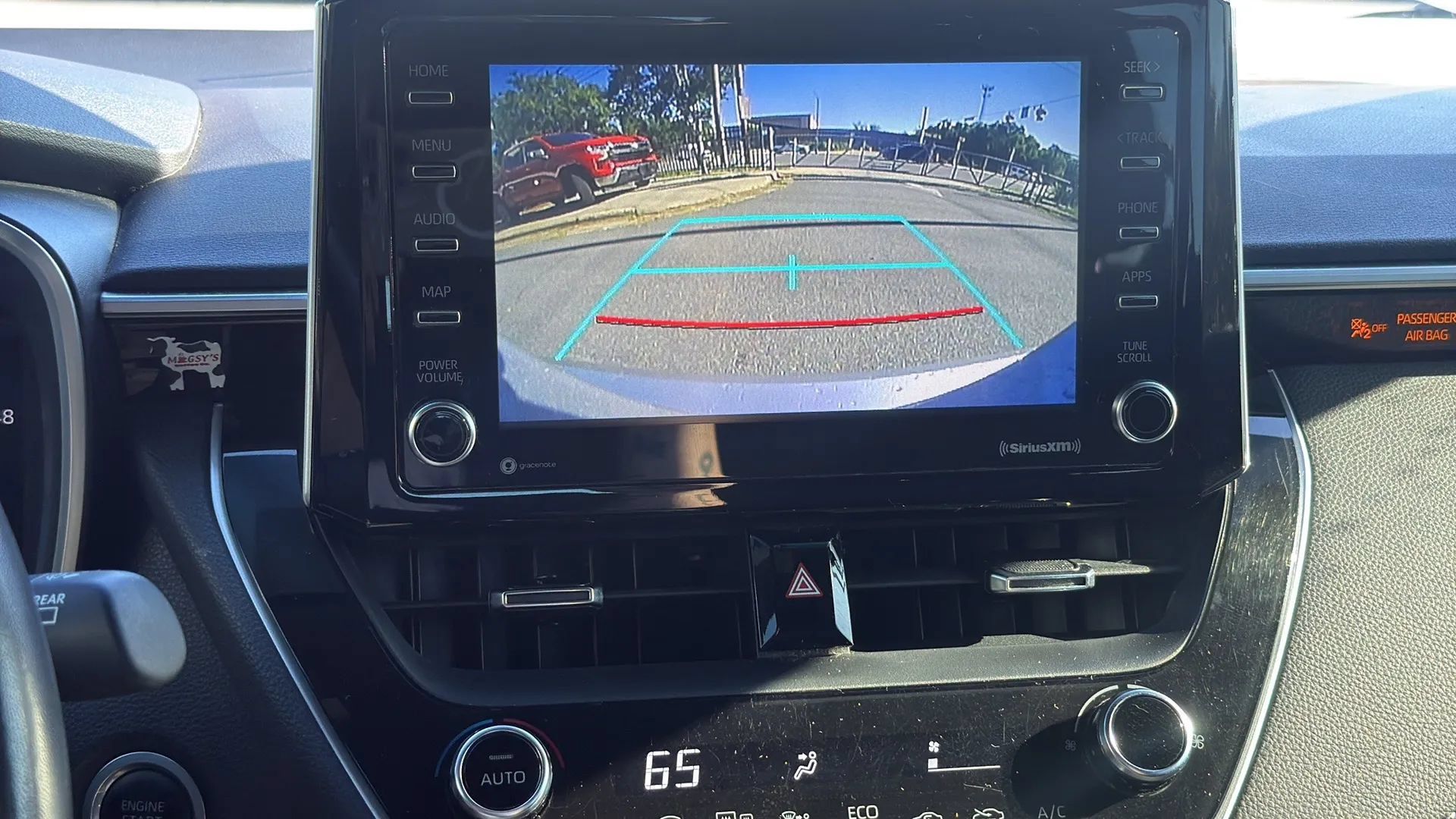 Used 2020 Toyota Corolla SE FWD image 14