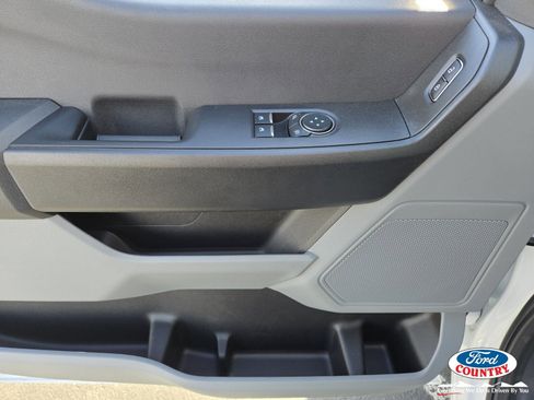 New 2026 Ford F250 XL w/ XL Chrome Package image 14