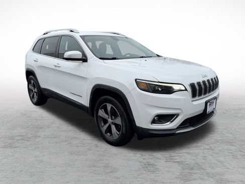 Used 2019 Jeep Cherokee Limited image 3