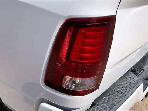 Used 2014 RAM 1500 Sport RWD image 27