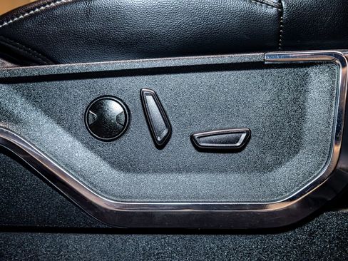 Used 2023 Ford F250 Lariat w/ Lariat Ultimate Package image 25