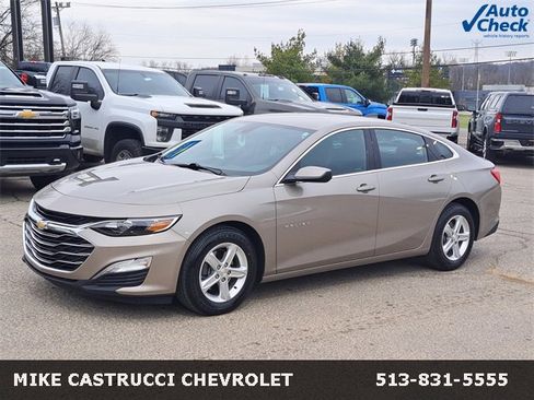 Used 2025 Chevrolet Malibu LS image 1