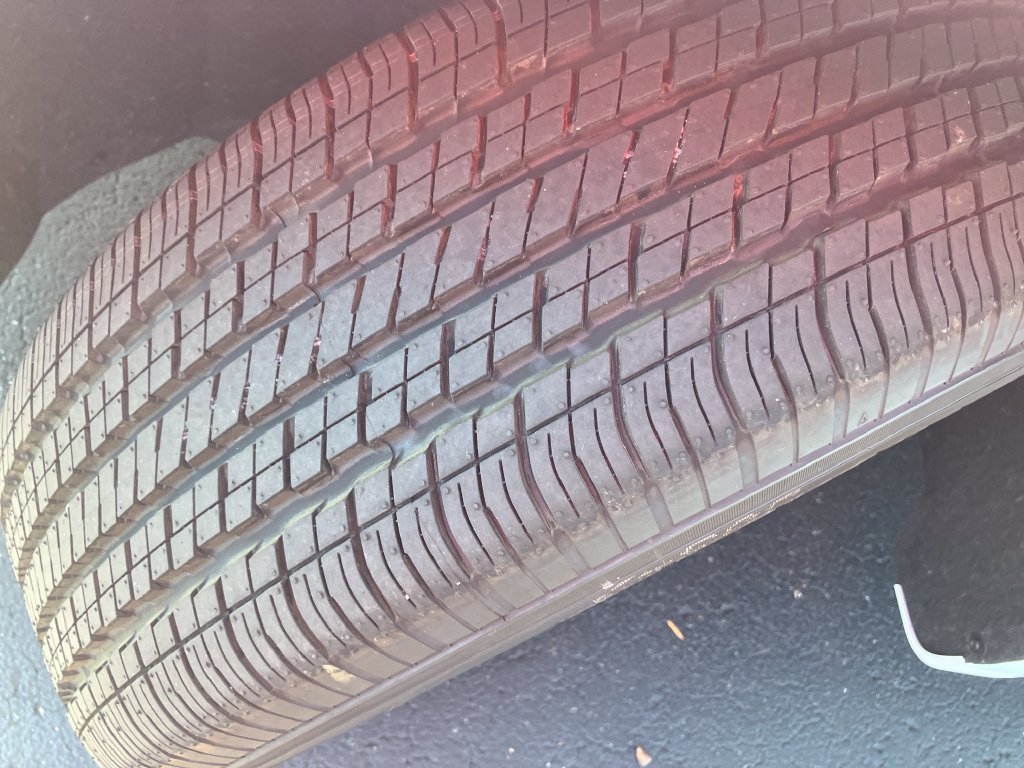 New 2027 Chrysler Pacifica Select FWD image 26