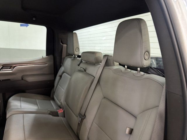 Used 2025 GMC Sierra 1500 SLT AWD/4WD image 7
