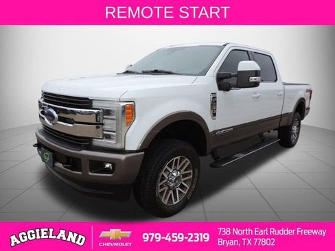 Used 2019 Ford F250 King Ranch w/ King Ranch Ultimate Package image 8