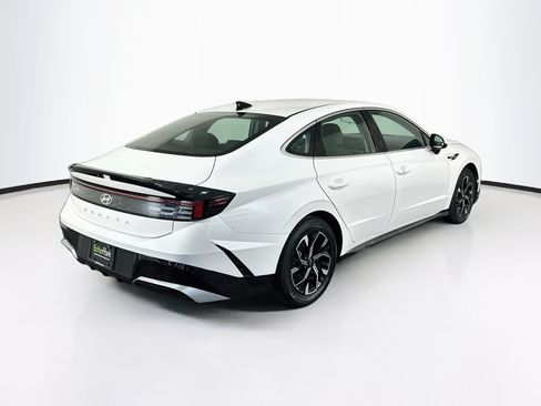 Used 2025 Hyundai Sonata SEL FWD image 9
