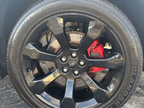 Used 2020 Ford Explorer ST w/ ST Street Pack image 5