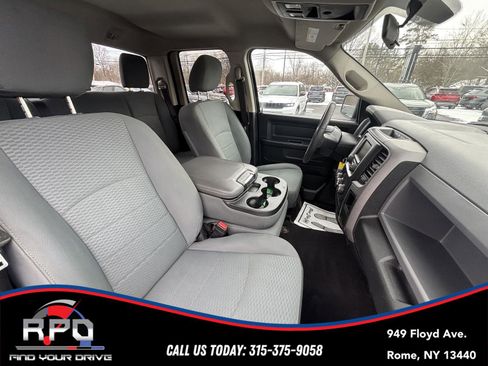 Used 2018 RAM 1500 Express image 29