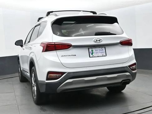 Used 2020 Hyundai Santa Fe SEL w/ Convenience + Premium Package FWD image 8