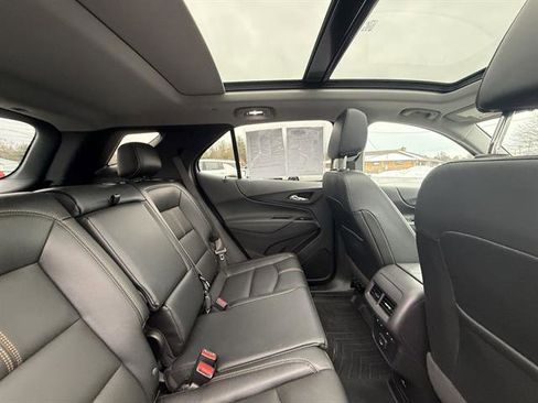 Used 2023 Chevrolet Equinox Premier image 20