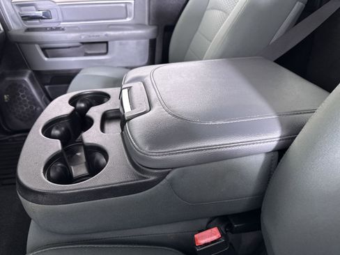 Used 2018 RAM 1500 Express image 58