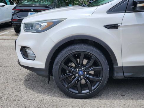 Used 2017 Ford Escape Titanium AWD/4WD image 8