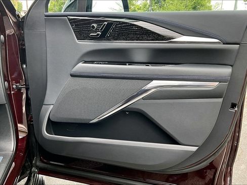 New 2026 Cadillac Escalade IQL Luxury w/ LPO, Floor Liner Package AWD/4WD image 35