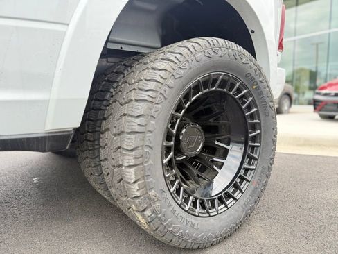 Used 2026 RAM 3500 Limited AWD/4WD image 31