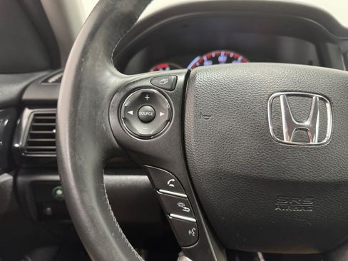 Used 2015 Honda Accord Sport image 24