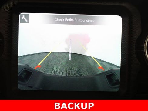 Used 2020 Jeep Gladiator Overland image 8