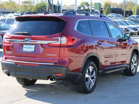 Certified 2025 Subaru Ascent Premium image 5
