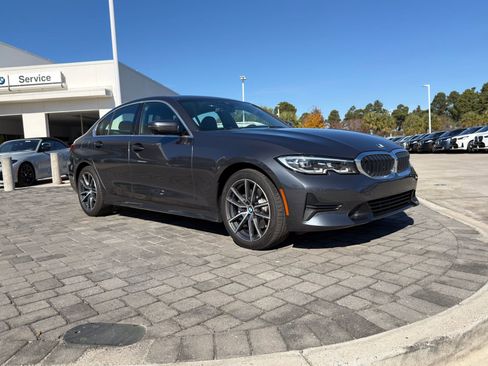 Used 2021 BMW 330i xDrive Sedan w/ Convenience Package image 7