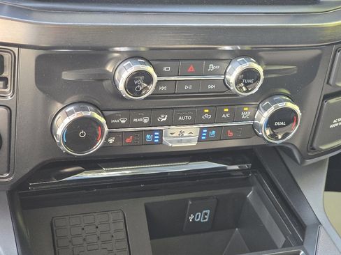 New 2026 Ford F350 Lariat image 16