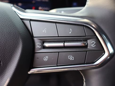 Used 2024 Chevrolet Traverse LT w/ LPO, Floor Liner Package FWD image 14