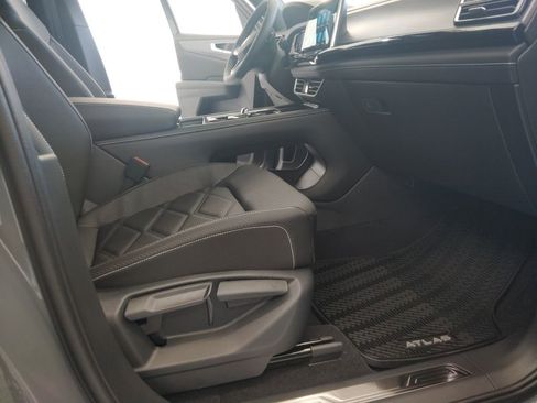 New 2026 Volkswagen Atlas Cross Sport SE image 13