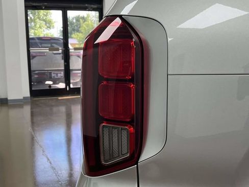 Used 2025 Hyundai Palisade SEL FWD image 10